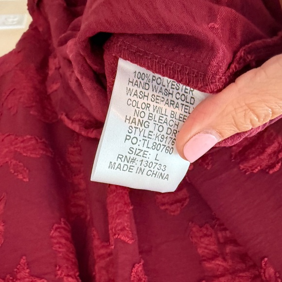 Umgee USA Oversized Floral Burnout Top red size L - Picture 7 of 7